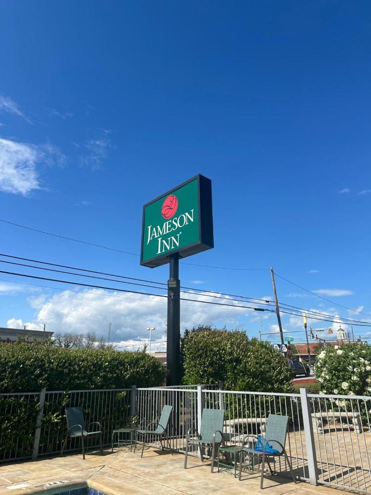 Jameson Inn Winder